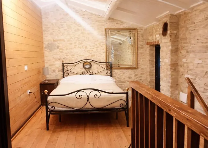 Aparthotel Le Mimose & Oasi Di Relax Tra I Borghi Umbri *